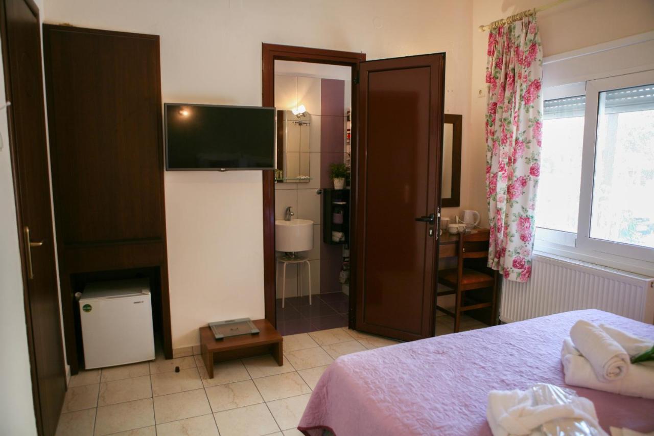Hotel Karagianni ヴォロス エクステリア 写真